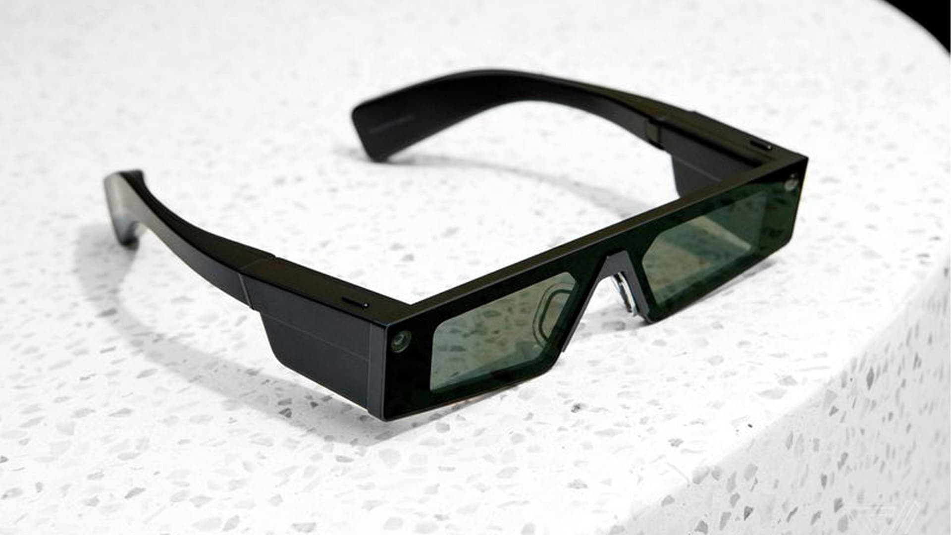 Snap 5th-Gen Spectacles: A Leap Into the Future of AR